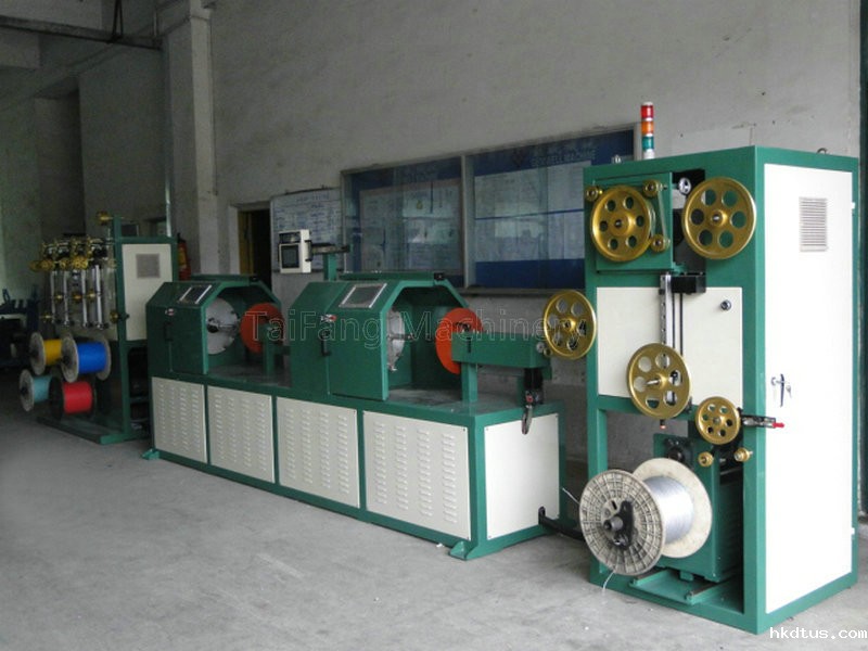 500型卧式双层绕包机